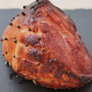 Easy Mulled Wine Christmas Ham