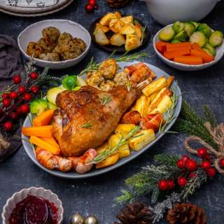 Slow Roast Turkey Leg (+ Amazing Turkey Gravy!)
