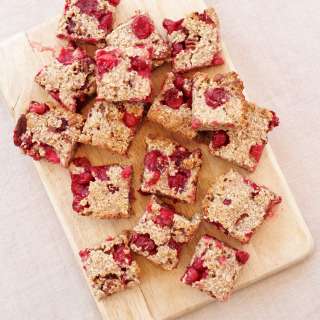 Cranberry, Cinnamon and Pecan Porridge Squares