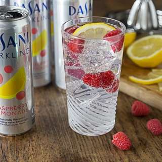 Sparkling Berry Lemony Mocktail