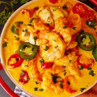 Moqueca Baiana de Peixe com Camarão