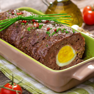 German Meatloaf with hard-Boiled Eggs