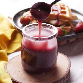 Homemade Red Wine Simple Syrup