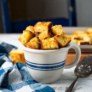 Homemade Cornbread Croutons Recipe