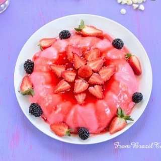 Strawberry-White Chocolate Flan (Flan de Morango e Chocolate Branco)