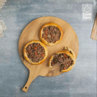 Easy Juicy Lamb Esfirra