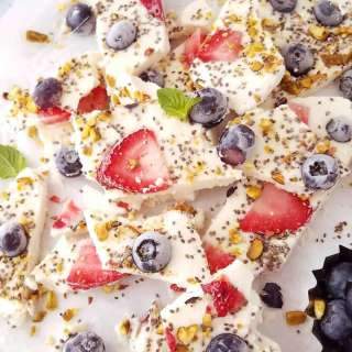 Frozen Yogurt Bark