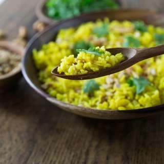 Indonesian Coconut Turmeric Rice with Cashews