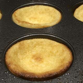 PORTUGUESE MILK TARTS RECIPE (QUEIJADAS DE LEITE)