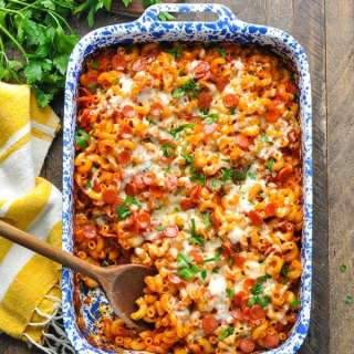 4-Ingredient Dump and Bake Pizza Casserole