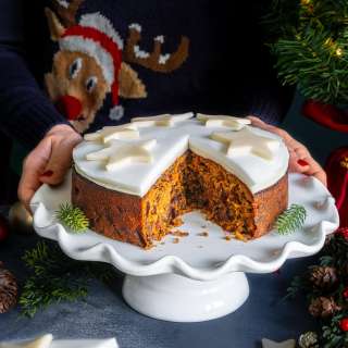 All-In-One Christmas Cake
