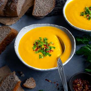 Easy Carrot and Butternut Squash Soup