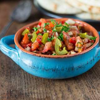 Ezme -Turkish Tomato Pepper Salad Recipe