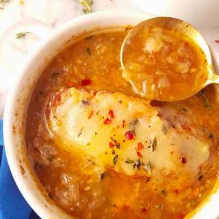 Instant Pot French Onion Soup (Vegetarian)
