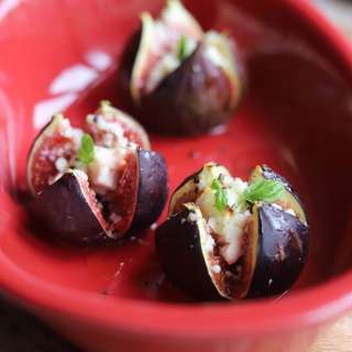 Roasted Figs With Gorgonzola And Honey