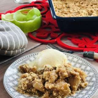 Easy Apple Crumble