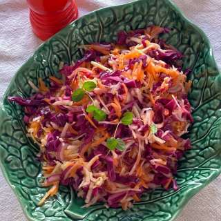 Kohlrabi Slaw