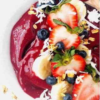 Açaí Bowl Recipe (Açaí na Tigela)