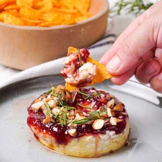 Baked Brie With Jam