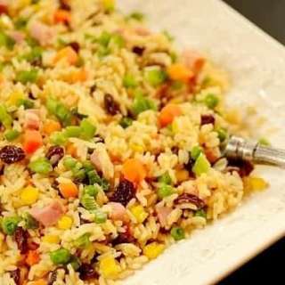 "Greek" Rice (Arroz à Grega)
