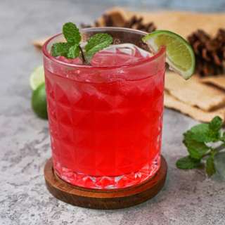 Hibiscus Moscow Mule
