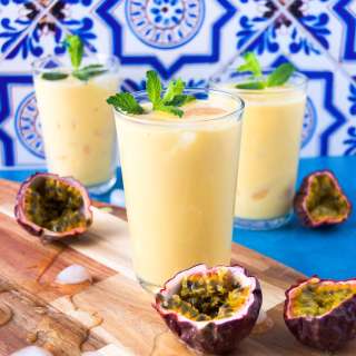 Batida de Maracuja - Passion Fruit Cocktail with Vodka