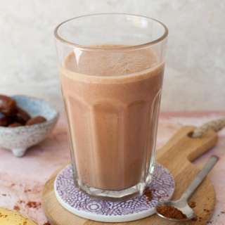 Chocolate peanut butter banana smoothie