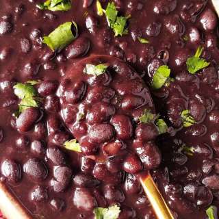 How to Make Black Beans (from scratch and fast)