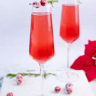 Cranberry Mimosa (Poinsettia Drink)