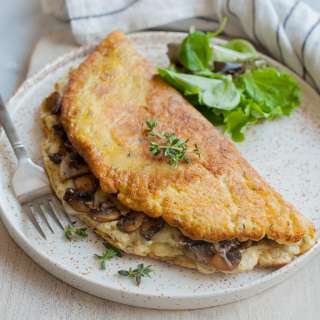 Fluffy mushroom omelet