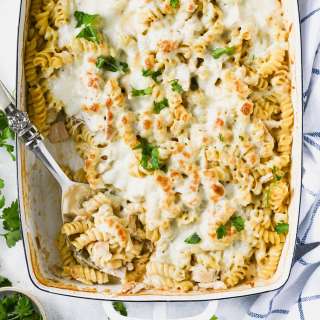 Dump-and-Bake Chicken Alfredo Casserole