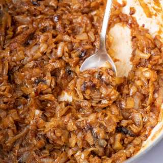 How To Caramelize Onions