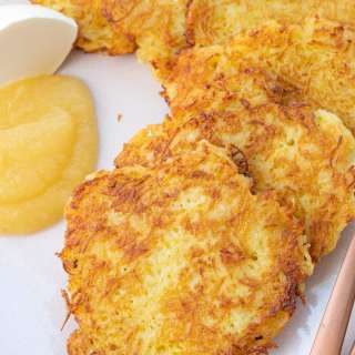 German Potato Pancakes (Kartoffelpuffer)