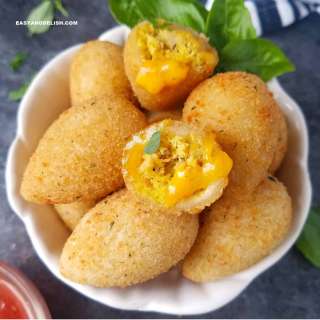Coxinha (Brazilian Chicken Croquettes Recipe)