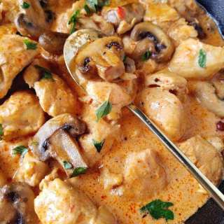 Best Chicken Stroganoff (3 Methods)