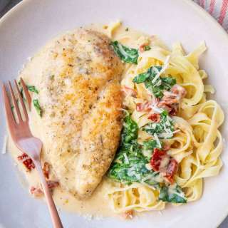 Tuscan Chicken Pasta