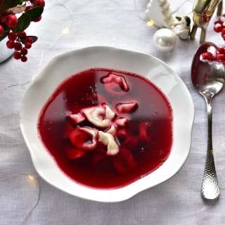 Polish Christmas Eve Borscht Recipe (Barszcz Wigilijny) - VIDEO