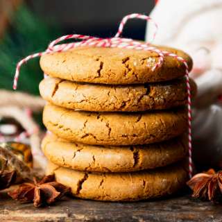 Williamsburg Old Fashioned Ginger Cookies