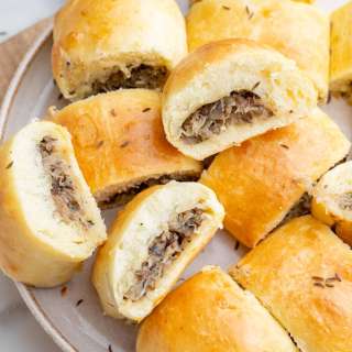 Sauerkraut Mushroom Buns (Polish Paszteciki/Kapusniaczki)