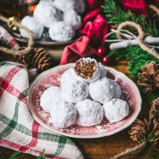 Kentucky Chocolate Bourbon Balls