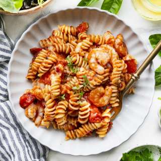 Dump-and-Bake Shrimp Marinara
