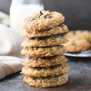 Oatmeal Chocolate Chip Cookies