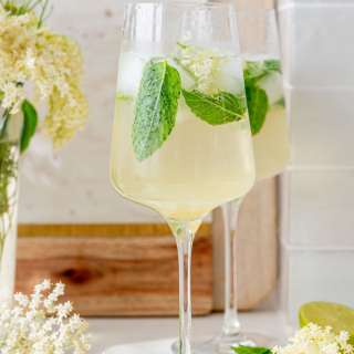 Hugo Cocktail