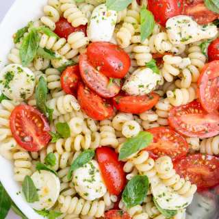 Caprese Pasta Salad