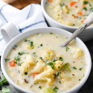 Easy Cauliflower Soup
