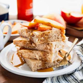 Easiest Baked Apple Pancakes (with Bisquick!)