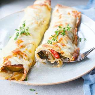 Cheesy vegetable crepes
