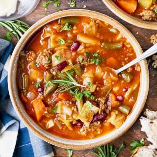 Crockpot Cabbage Soup with Hamburger