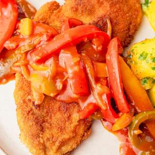 Zigeunerschnitzel (Gypsy's Schnitzel) - Bell Pepper Sauce for Schnitzel