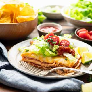 4-Ingredient Chicken Quesadilla Casserole